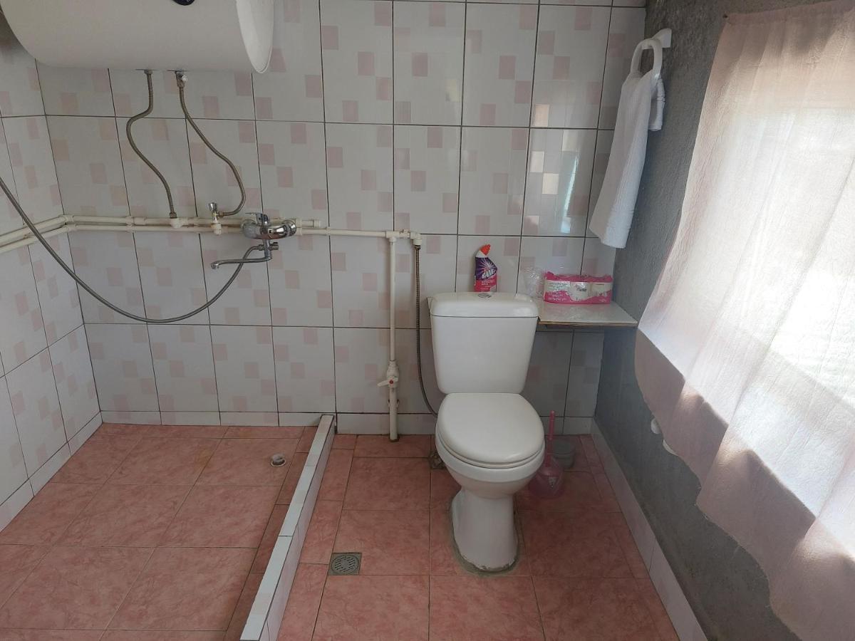 Green House In Vazisubani Tbilisi Zewnętrze zdjęcie